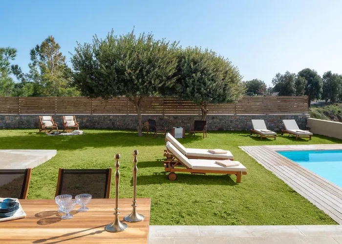 South Key فيلة *